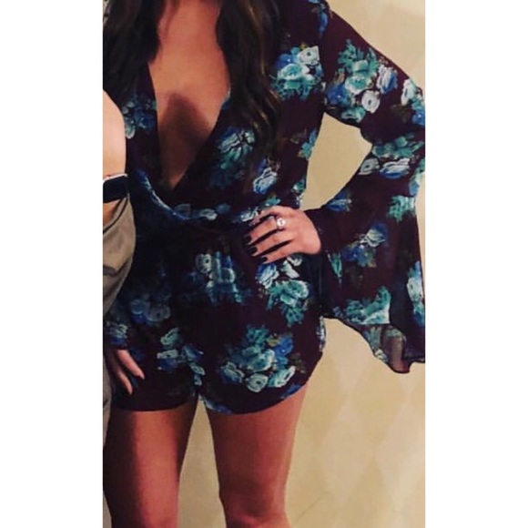 Floral Maroon Romper with Bell Sleeves - Picture 2 of 2